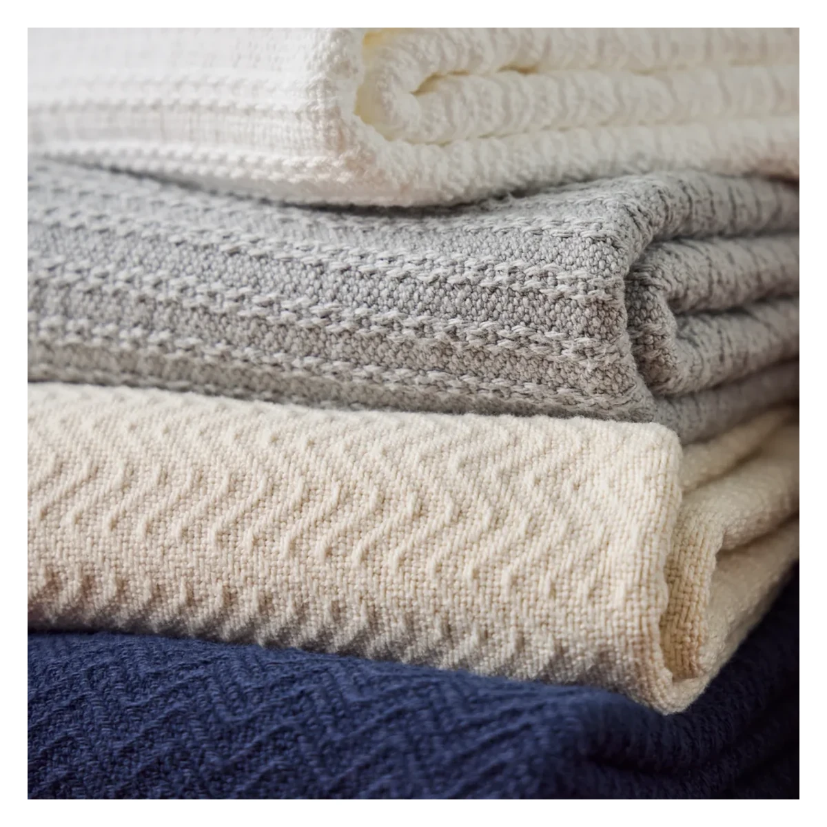 Thermal blankets in multiple colors supplied by Abtex International